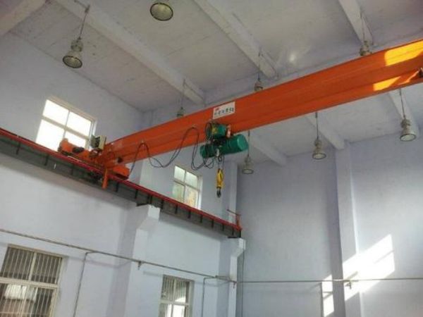 岭东区吊车出租公司电话_选择吊车出租公司要考虑哪些