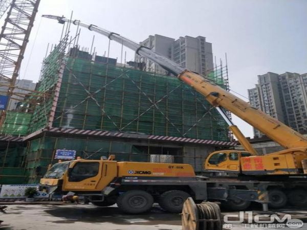 岭东区吊车出租_选择吊车出租公司要考虑哪些